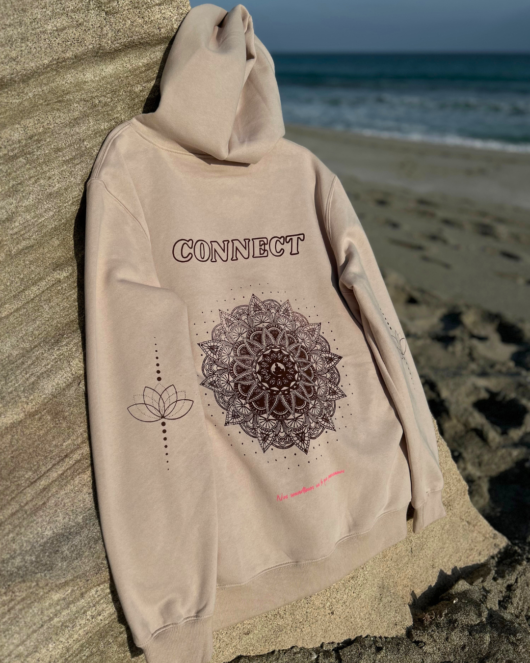 Hoodie Connect